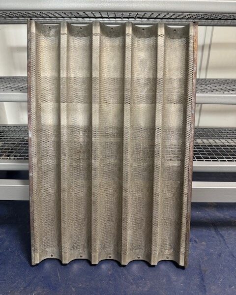 Aluminium pistolet in rvs frame  600x400 met 5 goten